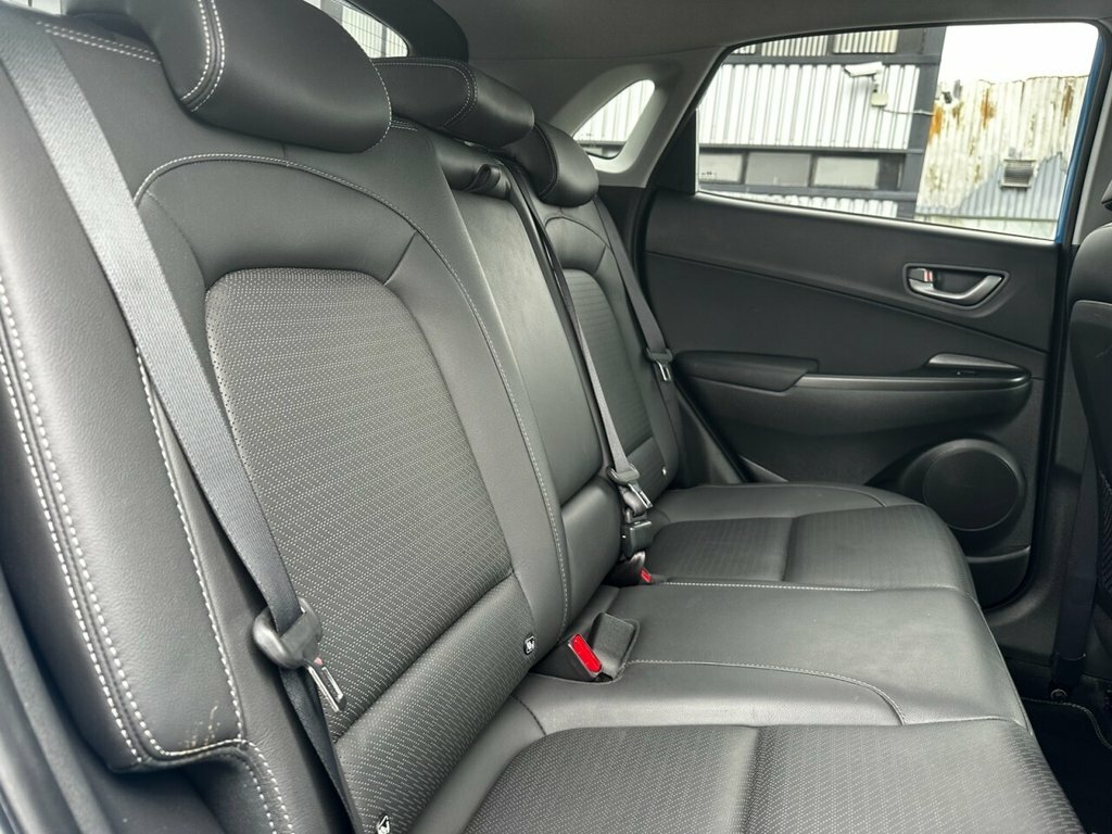 Hyundai Kona Kona Premium Se Ev White #10