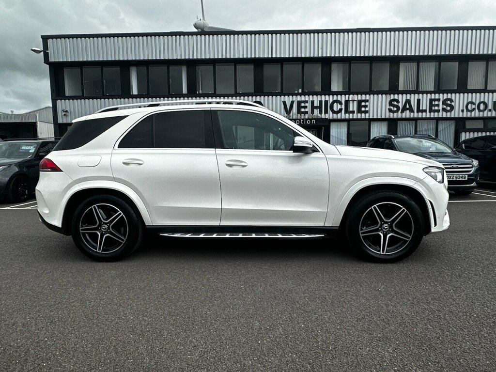 Mercedes-Benz GLE Class 2L Amg Line White #2