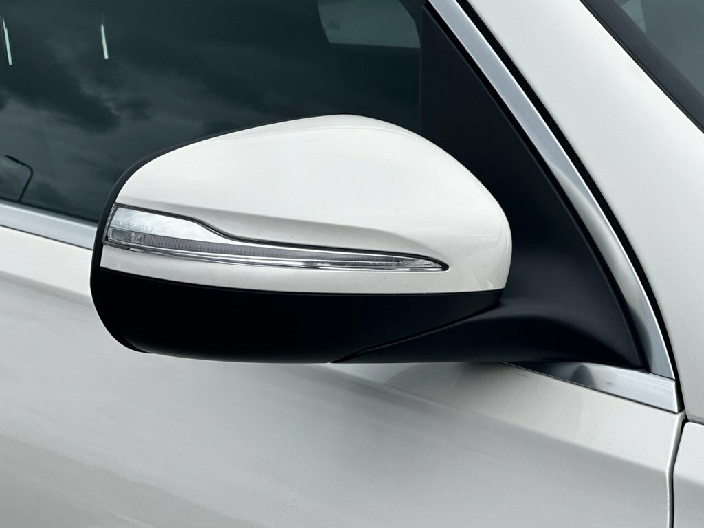 Mercedes-Benz GLE Class 2L Amg Line White #4