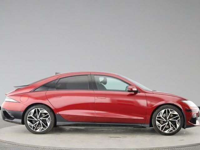 Hyundai Ioniq 6 77.4Kwh Premium Saloon 228 Ps Red #2