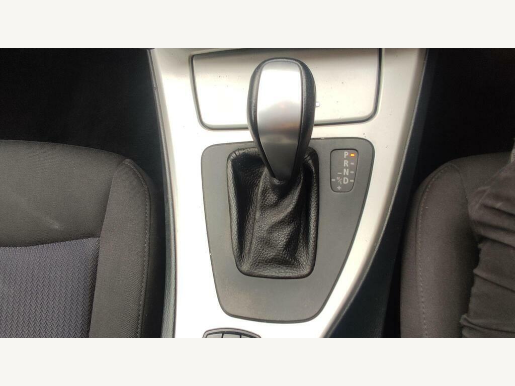 BMW 3 Series 2.0 320D Se Touring Steptronic Euro 5 Blue #13