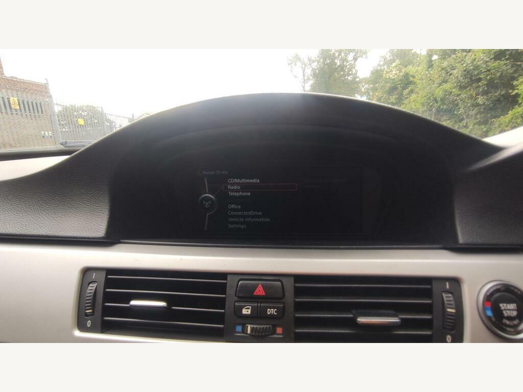BMW 3 Series 2.0 320D Se Touring Steptronic Euro 5 Blue #17