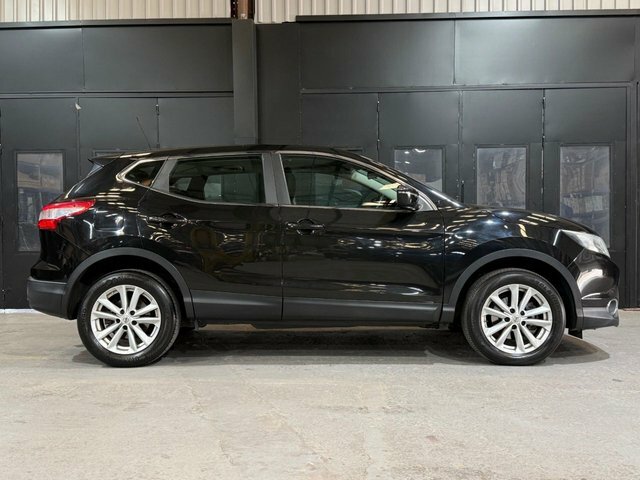 Nissan Qashqai Dci Acenta Suv Black #3