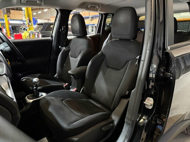 Jeep Renegade 1.6 Multijetii Longitude Euro 6 Ss Black #40