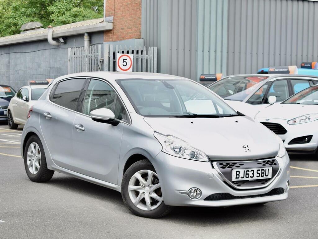 Peugeot 208 Hatchback 1.4 E-hdi Allure Egc Euro 5 Ss 2 Silver