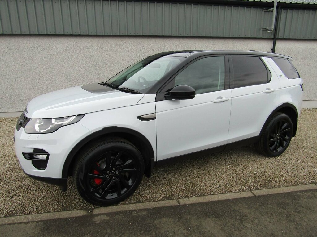 Land Rover Discovery Sport Td4 Se Tech 180 Bhp Awd, Seven Seats, Black Roof White #4