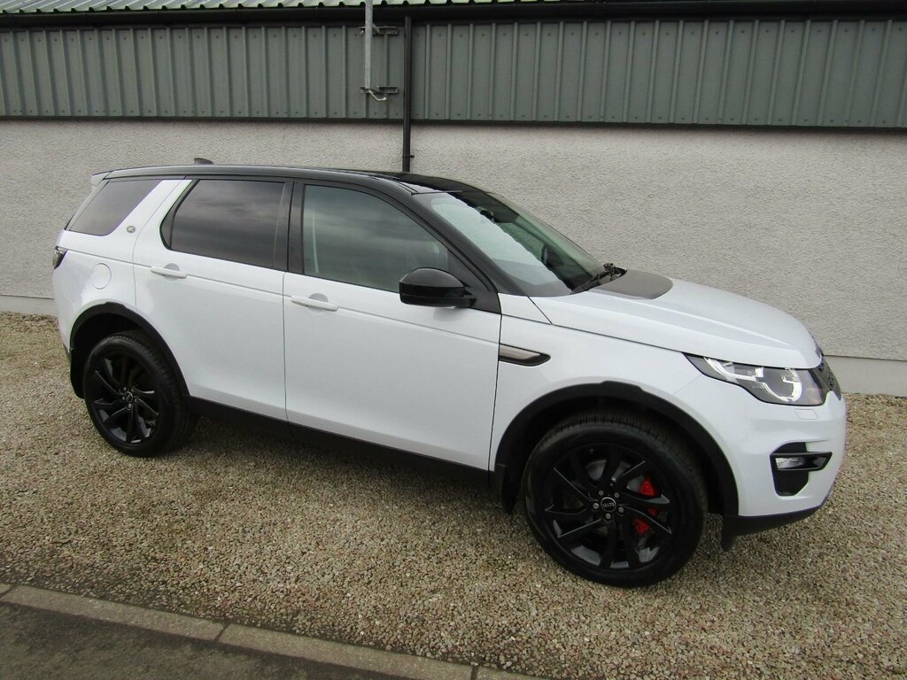 Land Rover Discovery Sport Td4 Se Tech 180 Bhp Awd, Seven Seats, Black Roof White #3