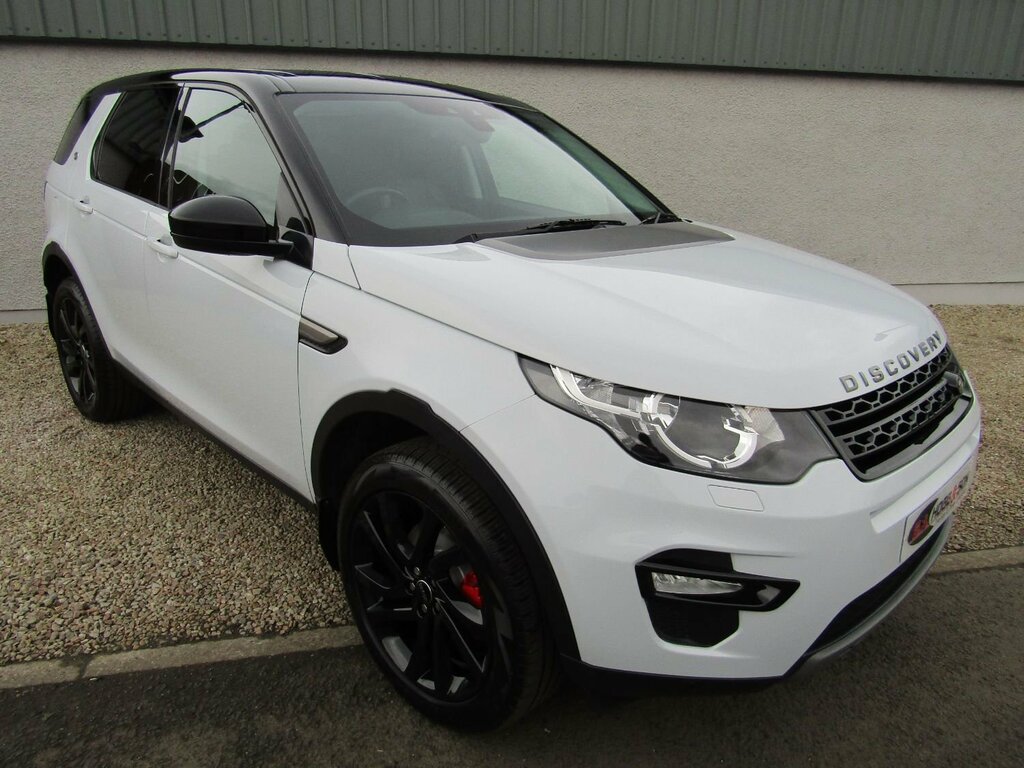 Land Rover Discovery Sport Td4 Se Tech 180 Bhp Awd, Seven Seats, Black Roof White