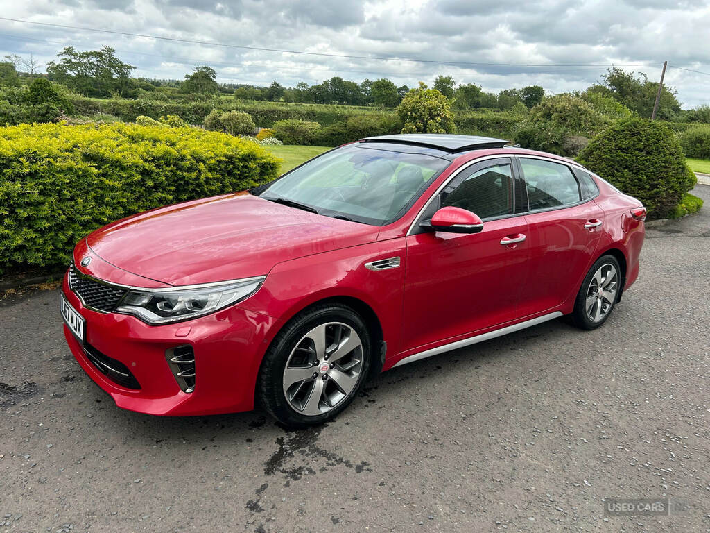 Kia Optima 1.7 Crdi Isg Gt-line S Dct Red #3