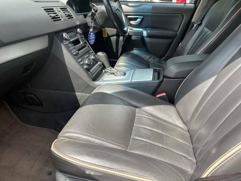 Volvo XC90 2.4 D5 Executive Geartronic 4Wd Euro 5 Silver #22