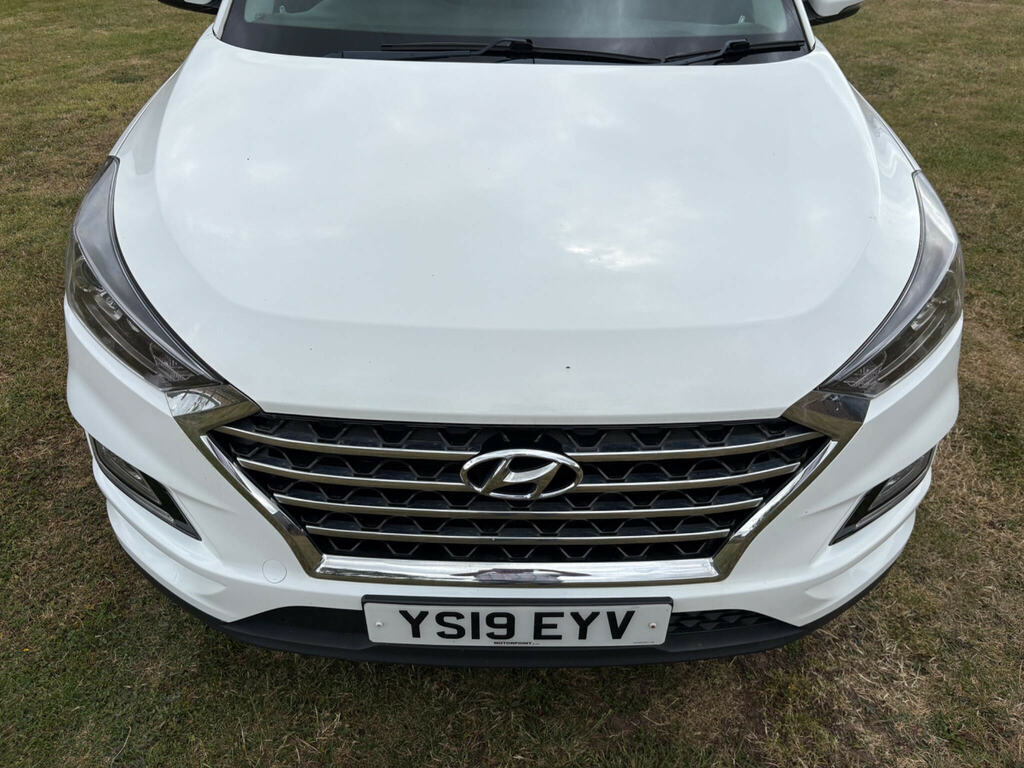 Hyundai Tucson 1.6 Gdi Se Nav Euro 6 Ss White #6