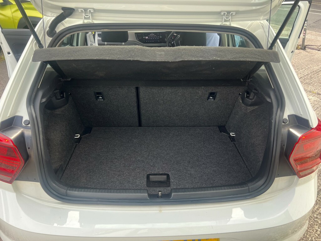 Volkswagen Polo Se  #6
