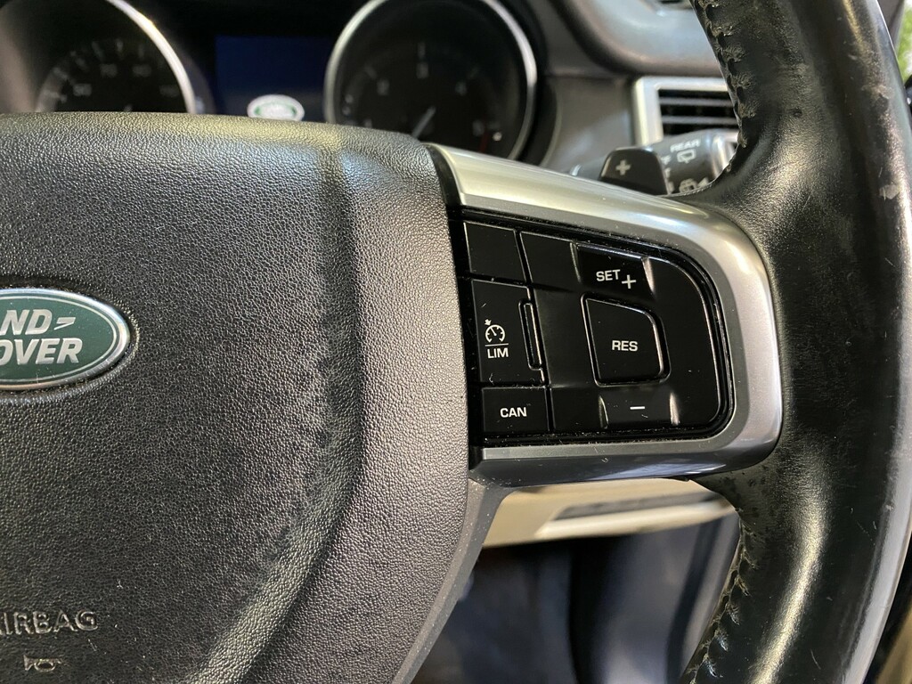 Land Rover Discovery Sport 5.0 V8 Sport White #42