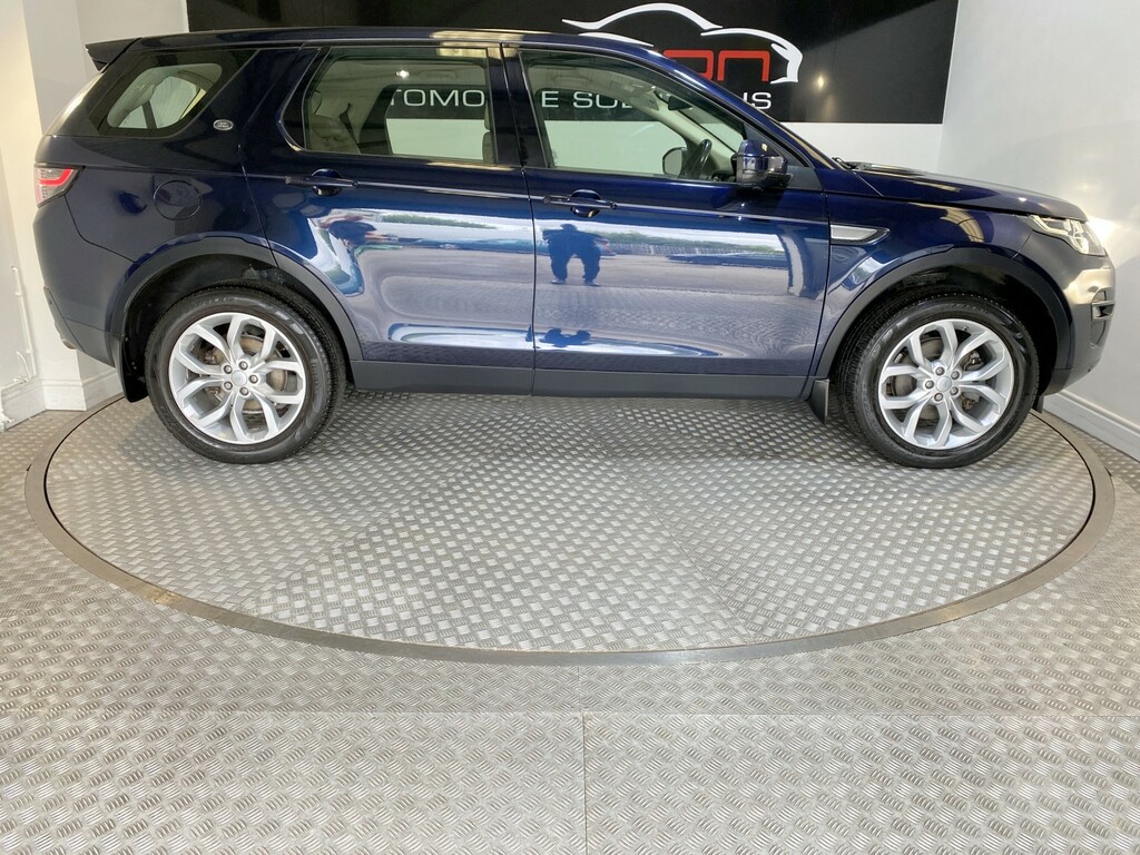 Land Rover Discovery Sport 5.0 V8 Sport White #13