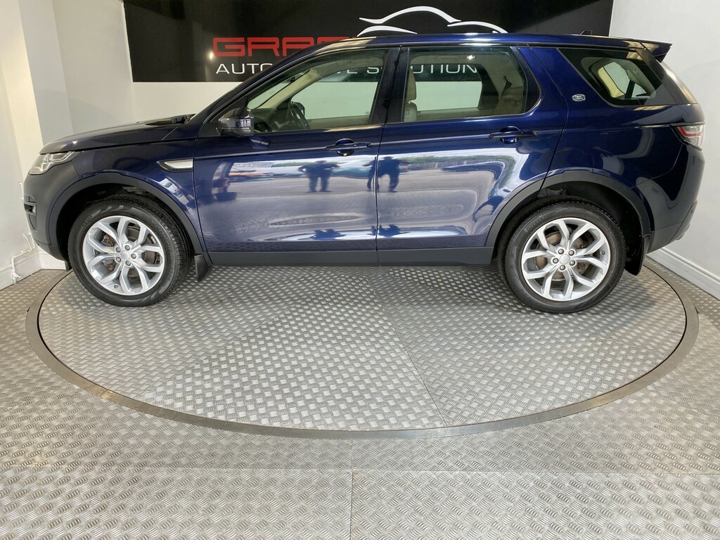 Land Rover Discovery Sport 5.0 V8 Sport White #14