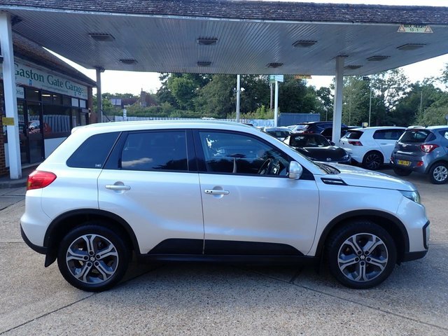 Suzuki Vitara Suv Silver #2