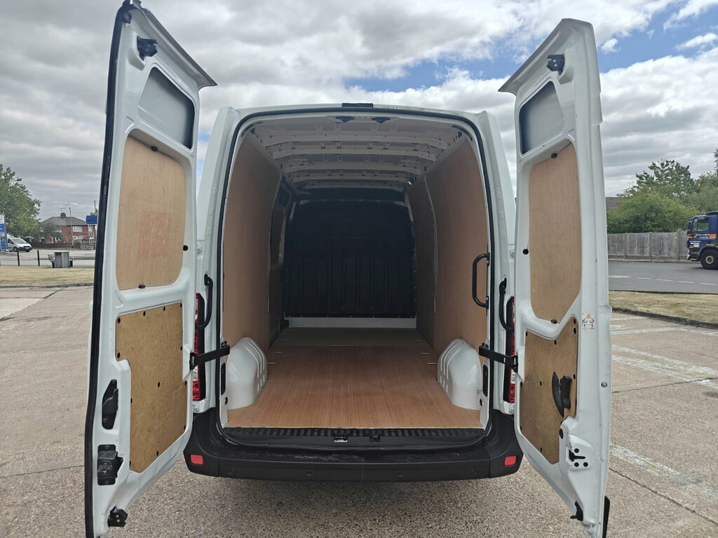 Renault Master 2.3 Dci 35 Business Panel Van F WO72KFG White #2