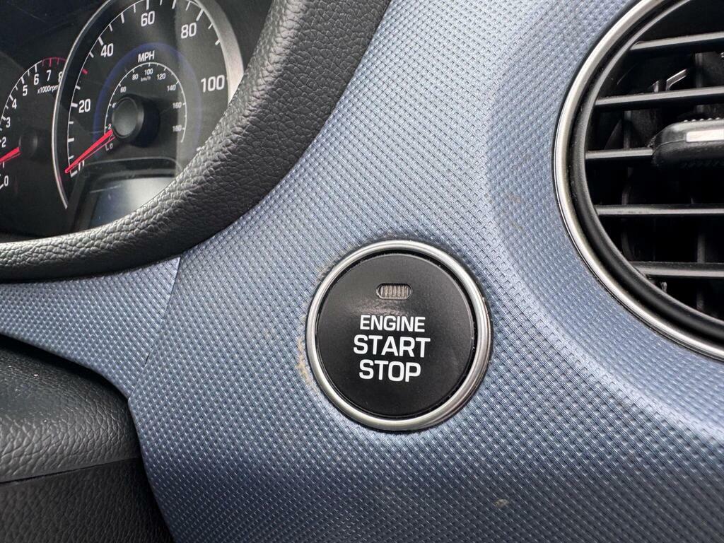 Hyundai I10 1.2 Premium Euro 6 Blue #29