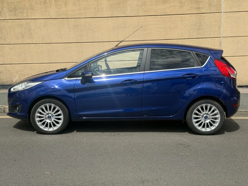 Ford Fiesta 1L Titanium Blue #4