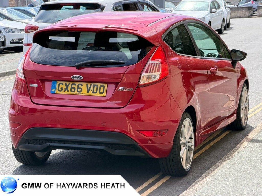 Ford Fiesta 1L Zetec S Red #6