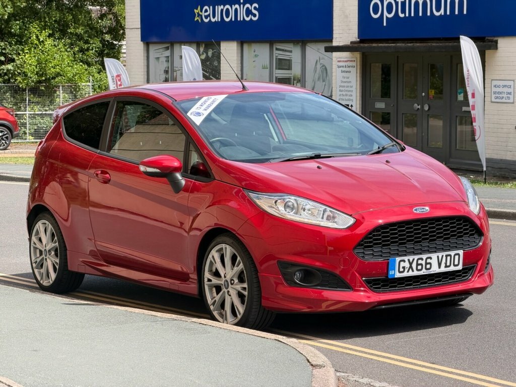 Ford Fiesta 1L Zetec S Red #2