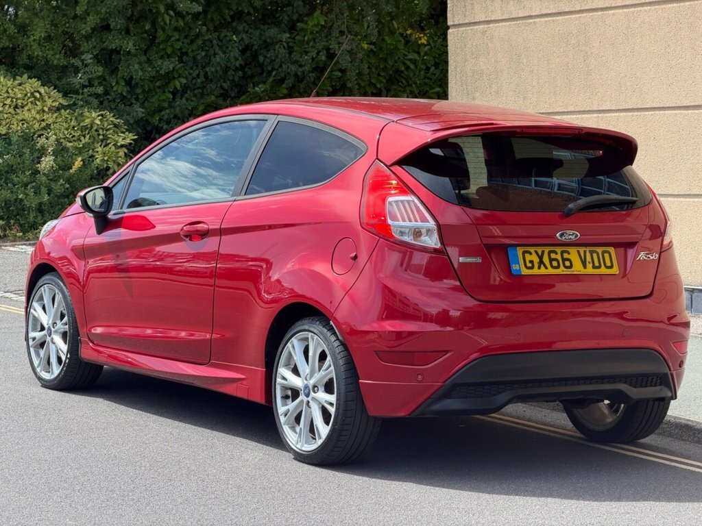 Ford Fiesta 1L Zetec S Red #5