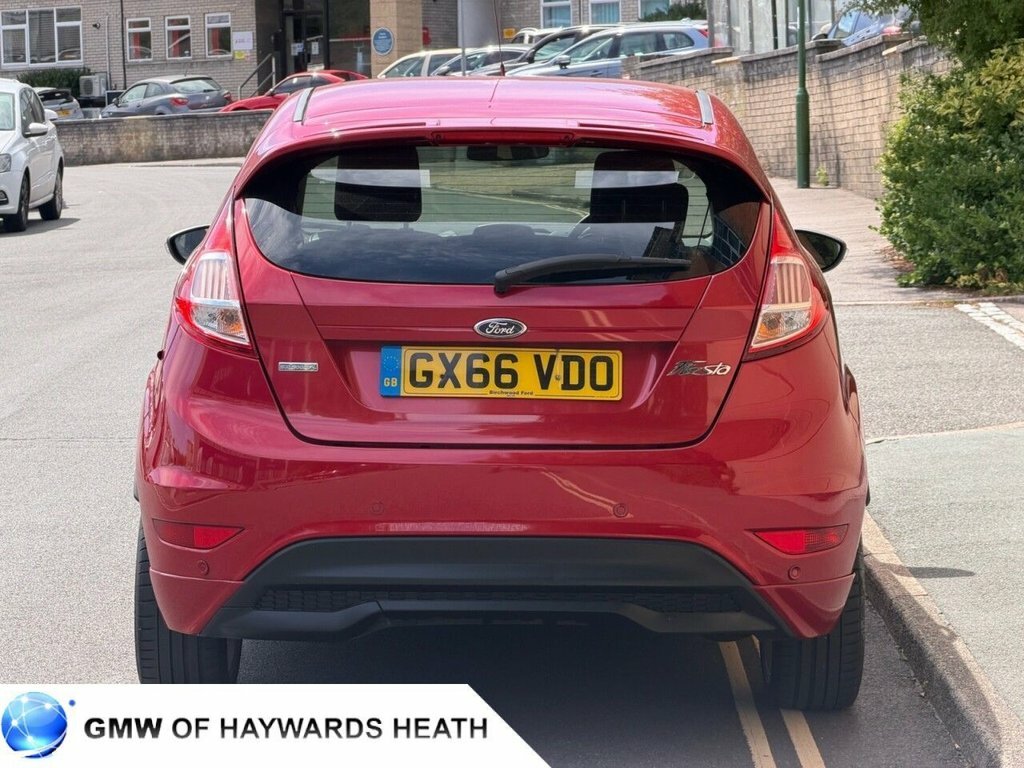 Ford Fiesta 1L Zetec S Red #5