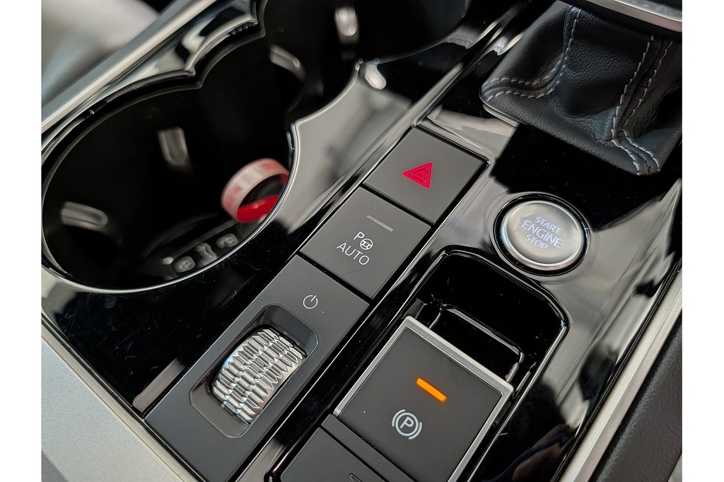 Volkswagen Touareg 3.0 V6 Tdi 4Motion R Line Tech Tip #34