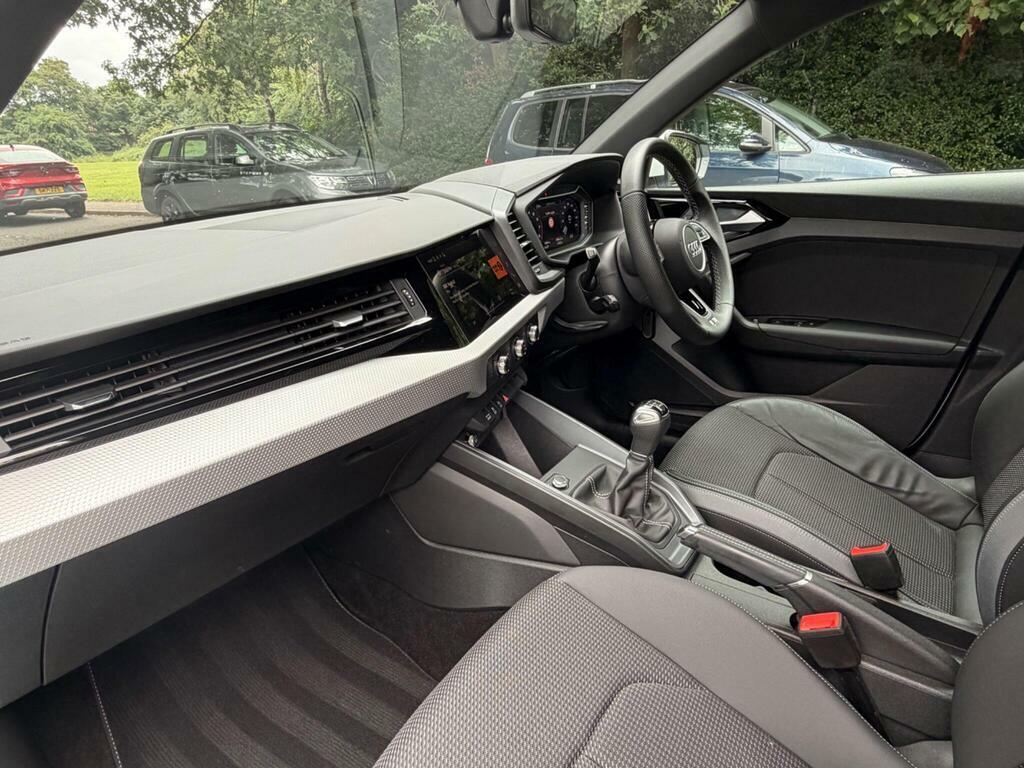 Audi A1 1.0 Tfsi 30 S Line Sportback Euro 6 S S White #6