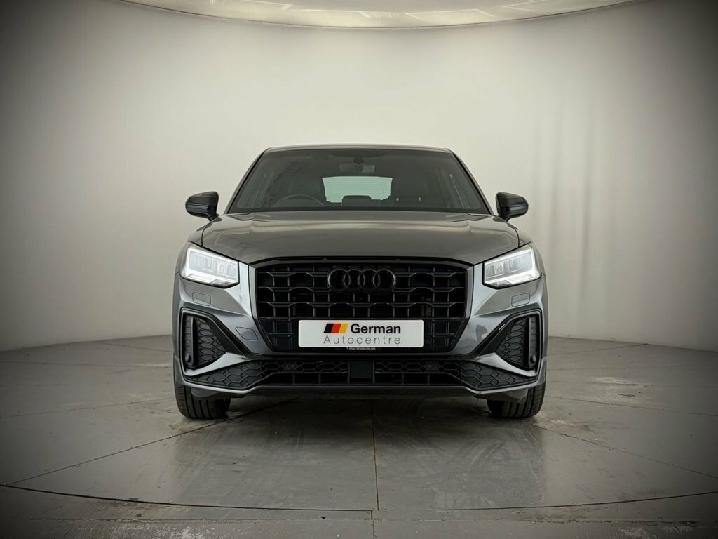 Audi Q2 1.5L S Line Grey #4