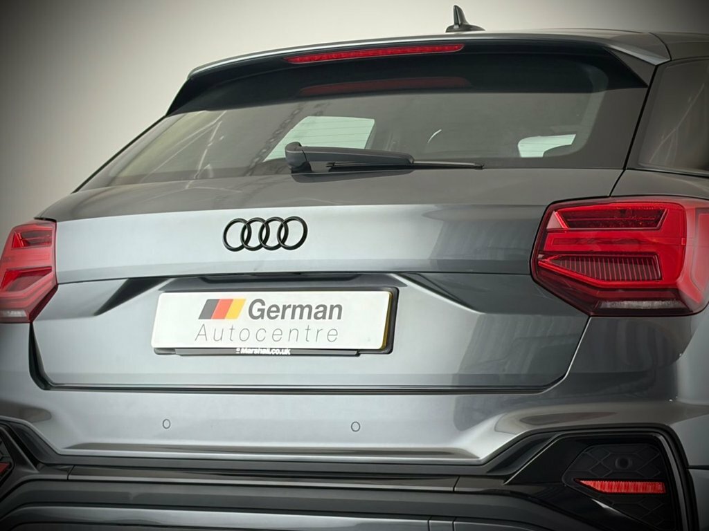 Audi Q2 1.5L S Line Grey #5