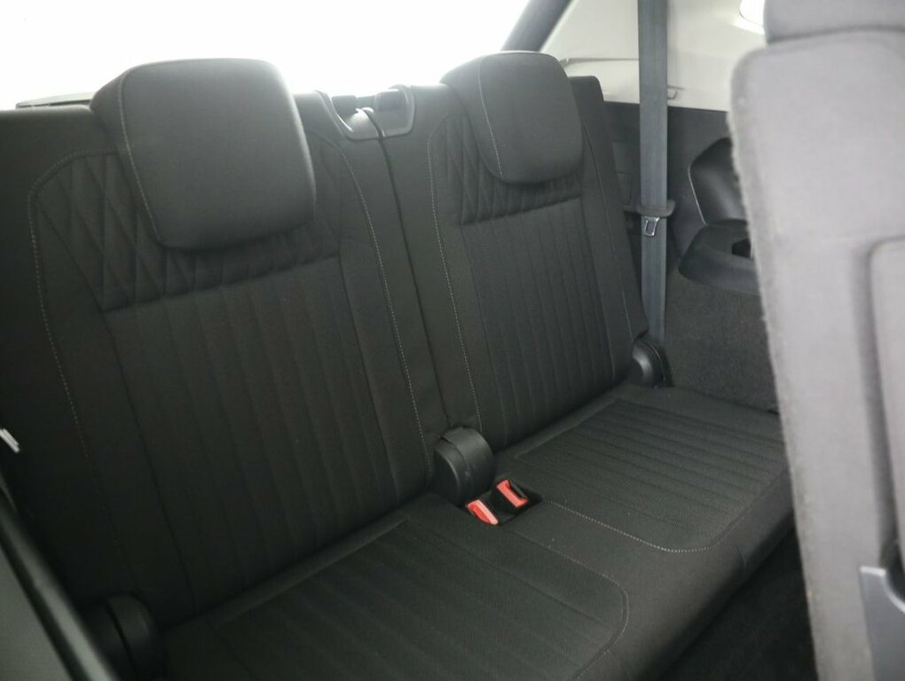 Volkswagen Tiguan Allspace Life Black #39