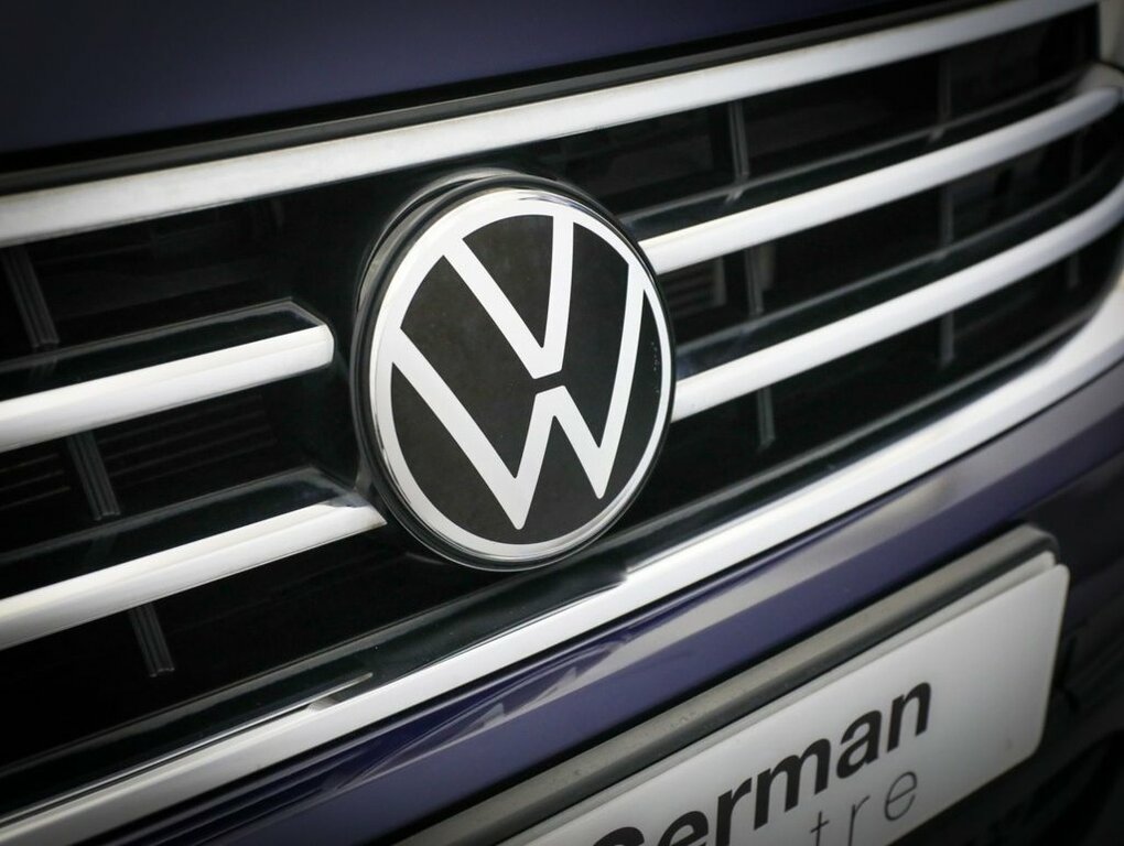 Volkswagen Tiguan Allspace Life Black #12