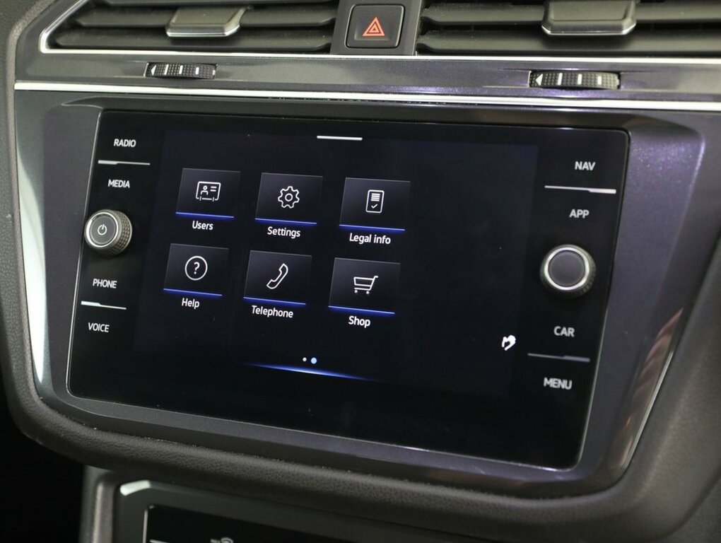 Volkswagen Tiguan Allspace Life Black #42