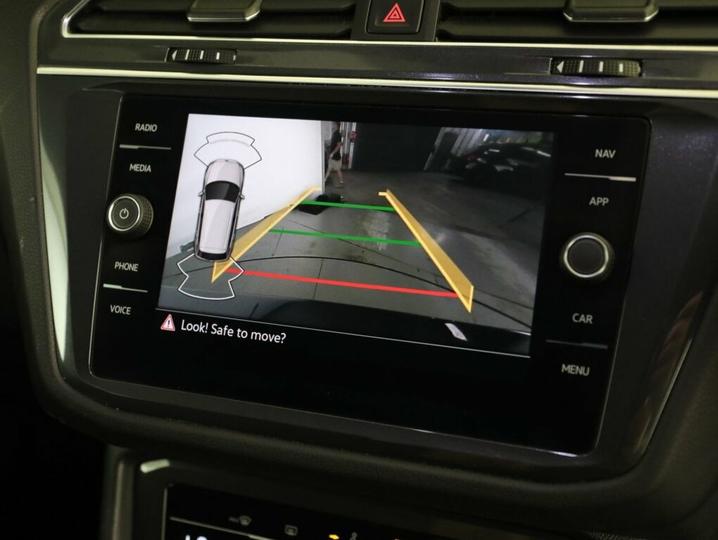 Volkswagen Tiguan Allspace Life Black #22