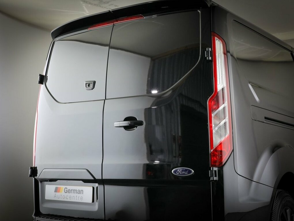Ford Transit Custom 2L Limited Black #4