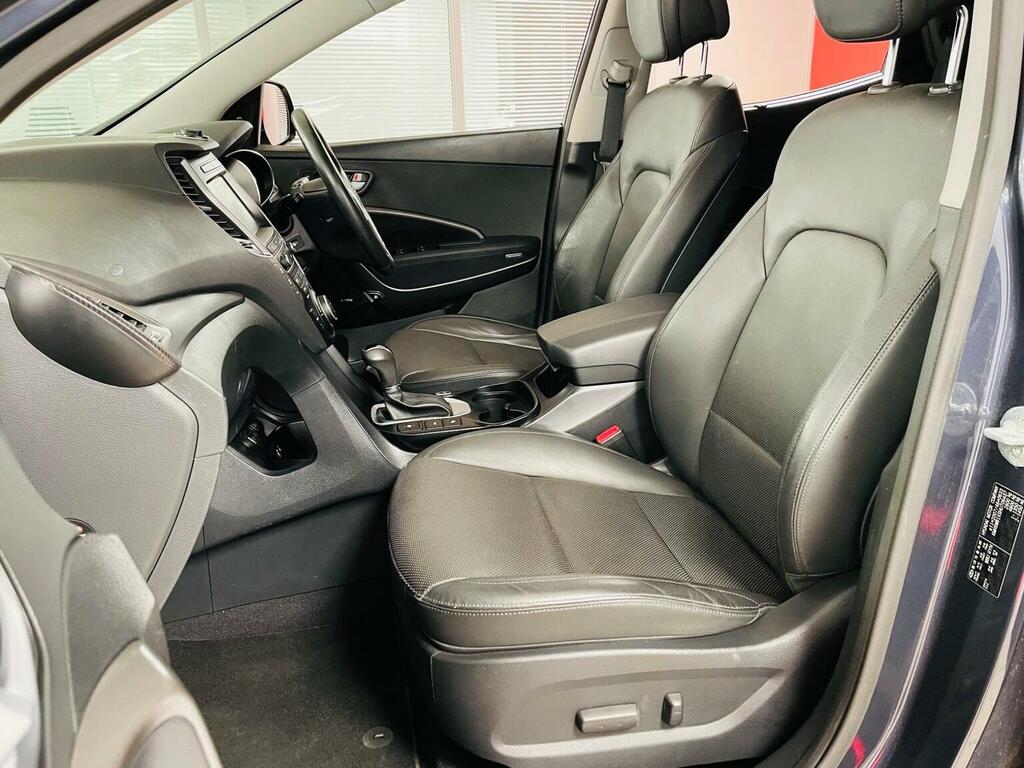 Hyundai Santa Fe Suv 2.2 Crdi Blue Drive Premium Se 4Wd Euro 6 Blue #4