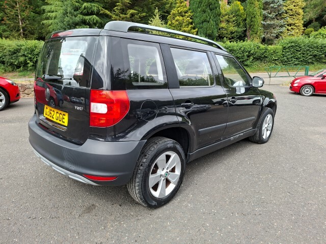 Skoda Yeti 2.0 Tdi Cr S Black #6