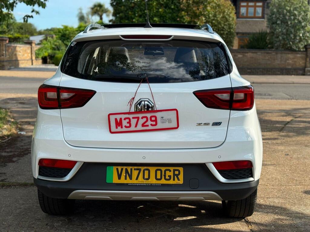 MG ZS 44.5Kwh Exclusive VN70OGR White #6