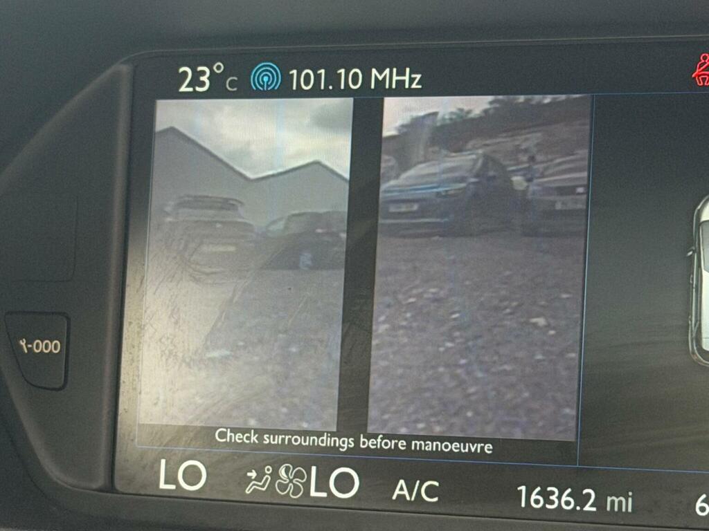 Citroen C4 Picasso Mpv 1.6 Thp Exclusive 201363 White #32