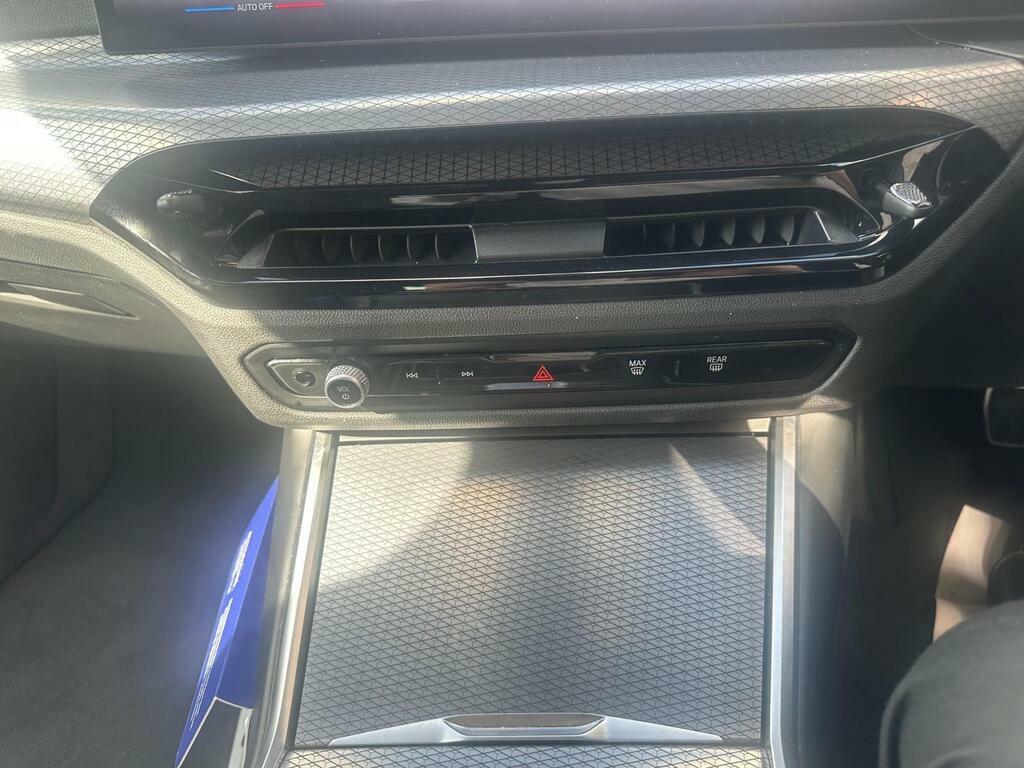 BMW 3 Series Bmw 3 Series M Sport White #24