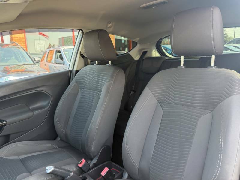 Ford Fiesta 1.25 82 Zetec -June 2027 Mot- 2015 15 DF15UDJ White #4