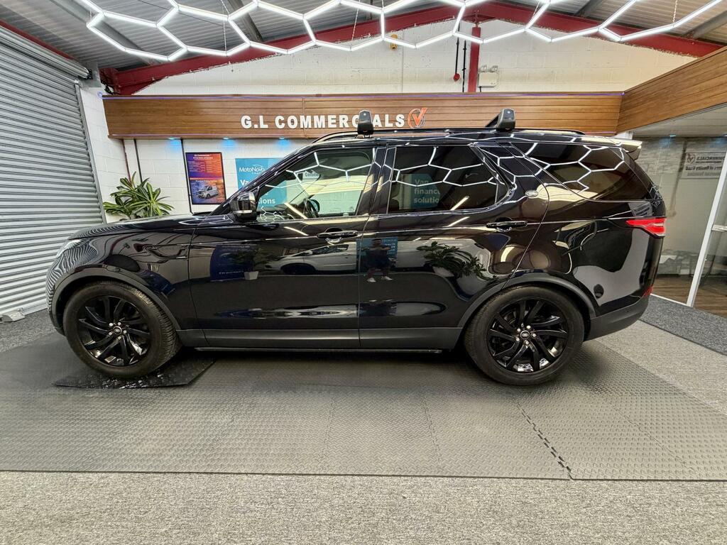 Land Rover Discovery Hse Black #2