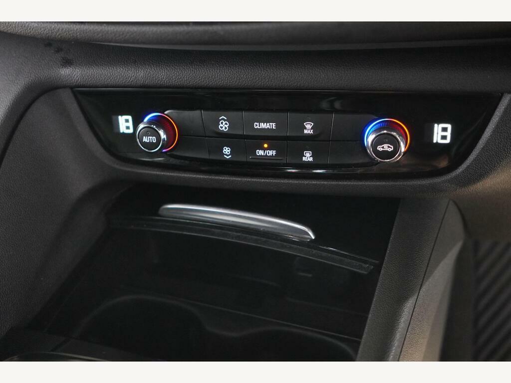 Vauxhall Insignia Insignia Sri Vx-line Nav T Red #15