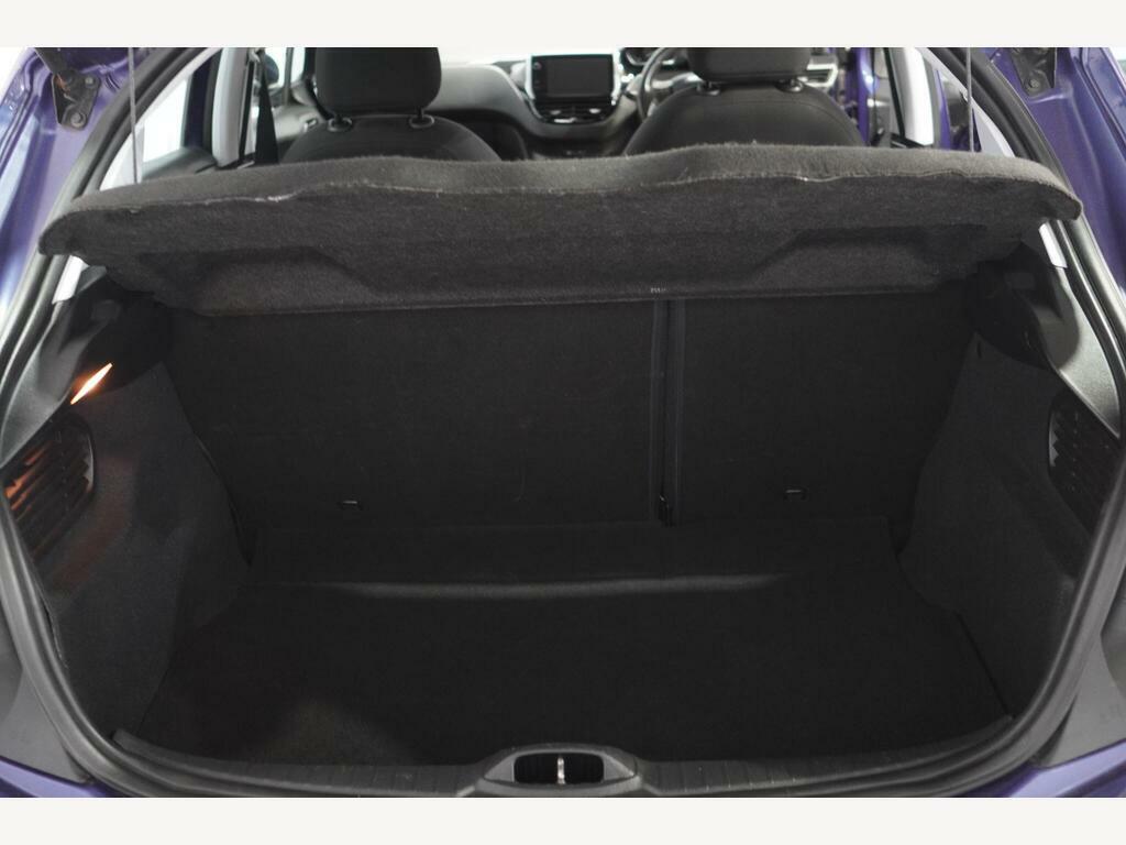 Peugeot 208 Hatchback 1.2 Puretech Allure Euro 6 201565 White #10
