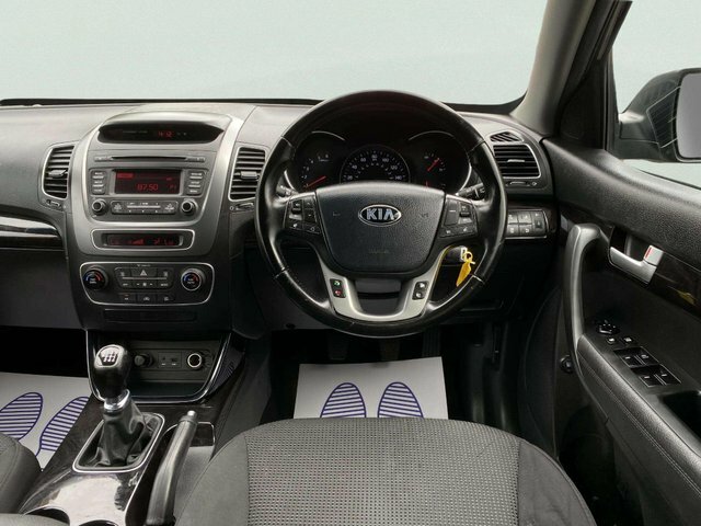 Kia Sorento 2014 2.2 Crdi Kx-1 Awd Euro 5 Black #3