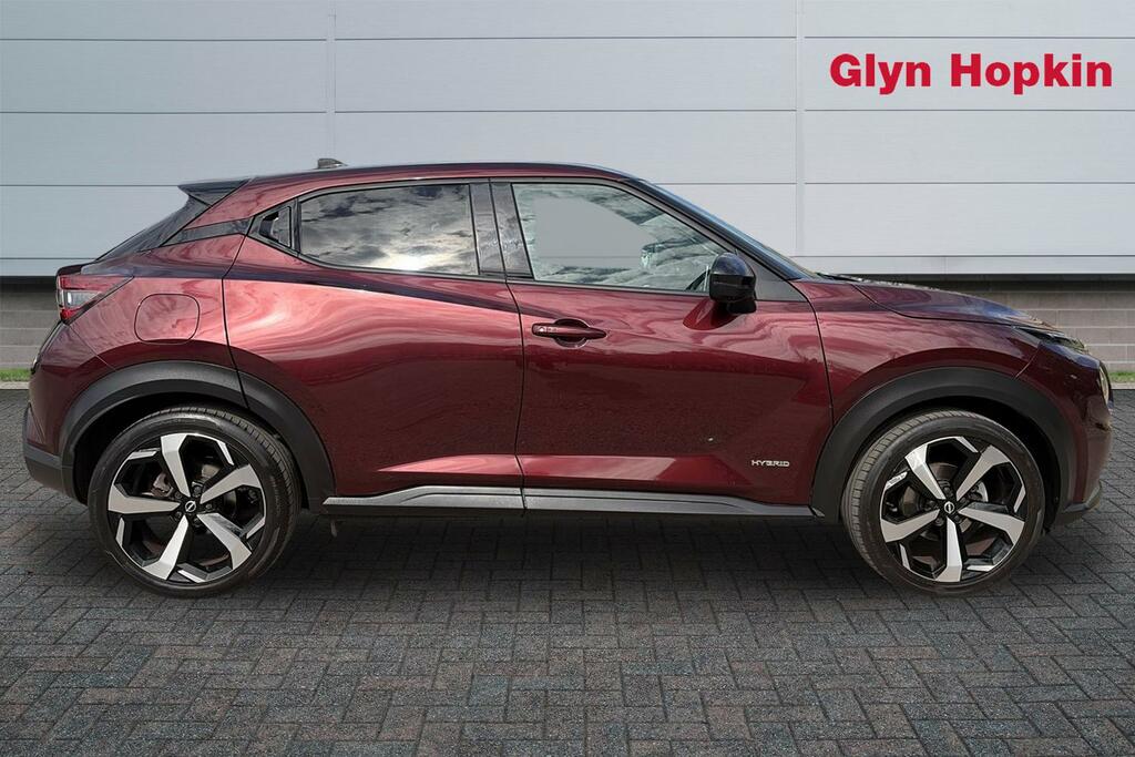 Nissan Juke 1.6 Hybrid Tekna LN23ODR Red #2