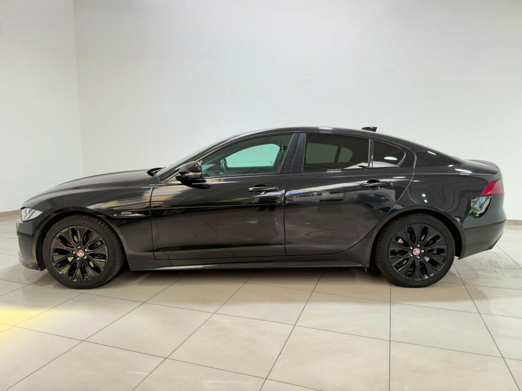 Jaguar XE 2L Landmark Black #6