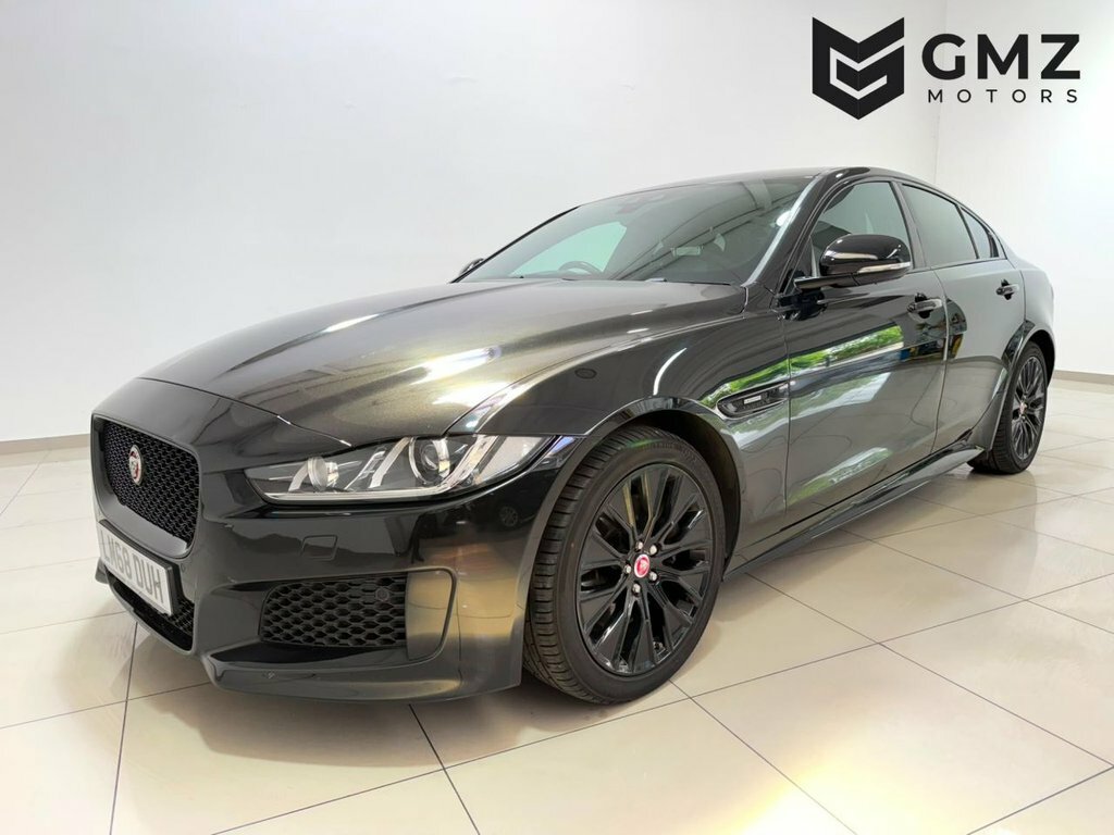 Jaguar XE 2L Landmark Black #3