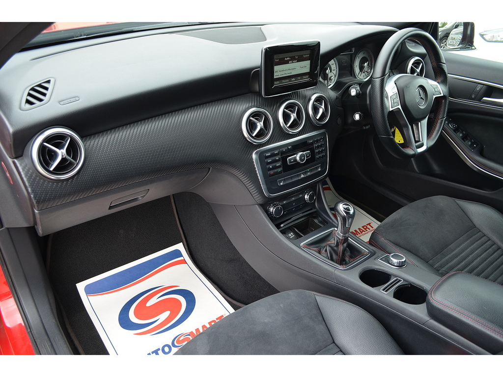 Mercedes-Benz A Class 1.5 Sport Euro 5 Ss Black #11
